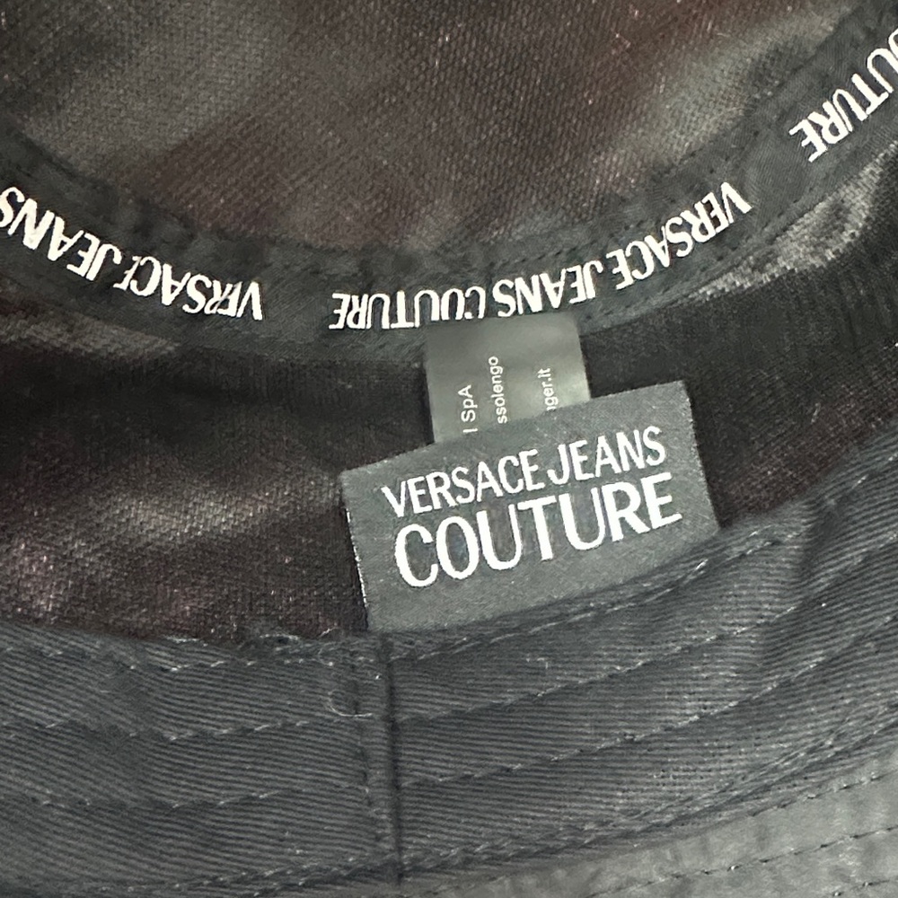Authentic Versace Jeans Couture Rainbow Embroidered Black Bucket Hat Unisex New - Picture 3 of 5